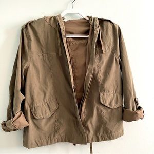 Woman’s Jacket /Mine/Military Green Color/Size M/Hooded